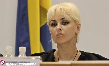 Заступниця голови ЦВК Усенко-Чорна задекларувала каблучку за півмільйона